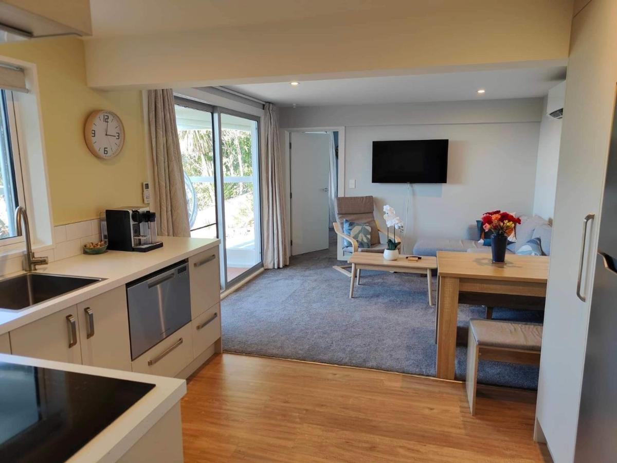 Fully Renovated Hillside Apartment Close To City Christchurch Zewnętrze zdjęcie